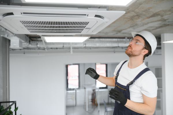 AC Leak Repair in Akron
