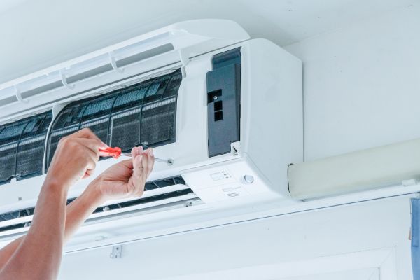 Split AC Repair in Akron