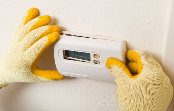 Residential Thermostat Repair in Akron